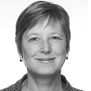 Portrait of a professional woman in black and white